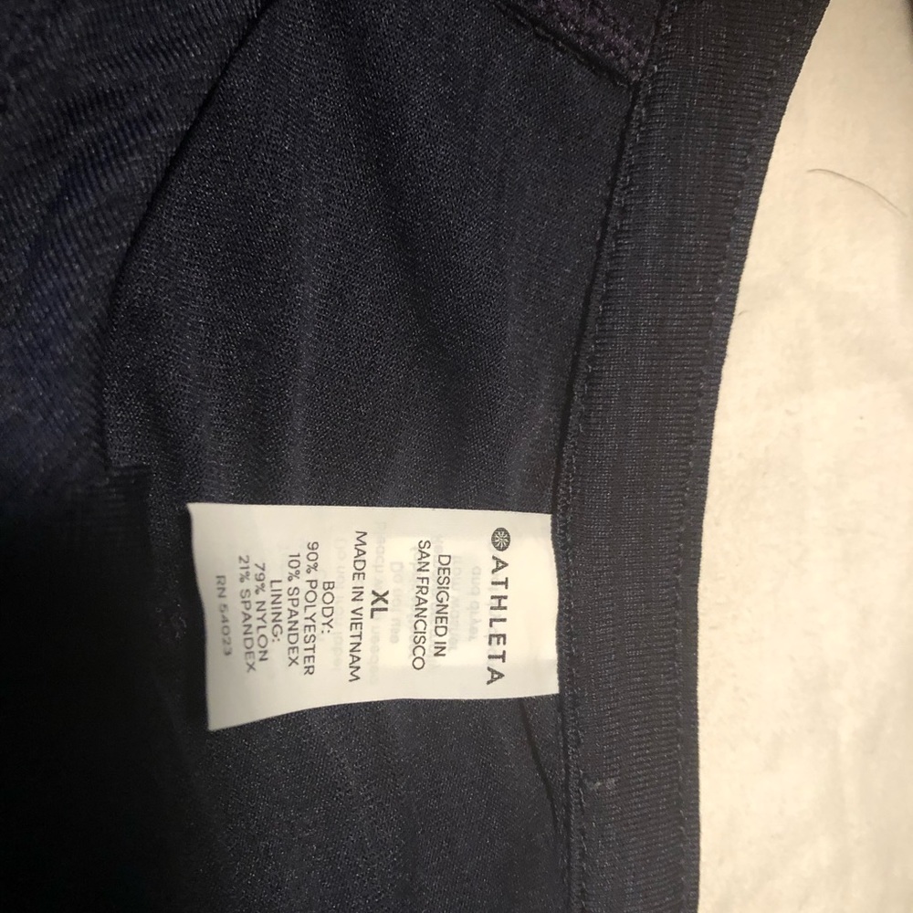 Athleta size XL